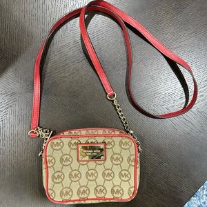 Michael Kors crossbody purse